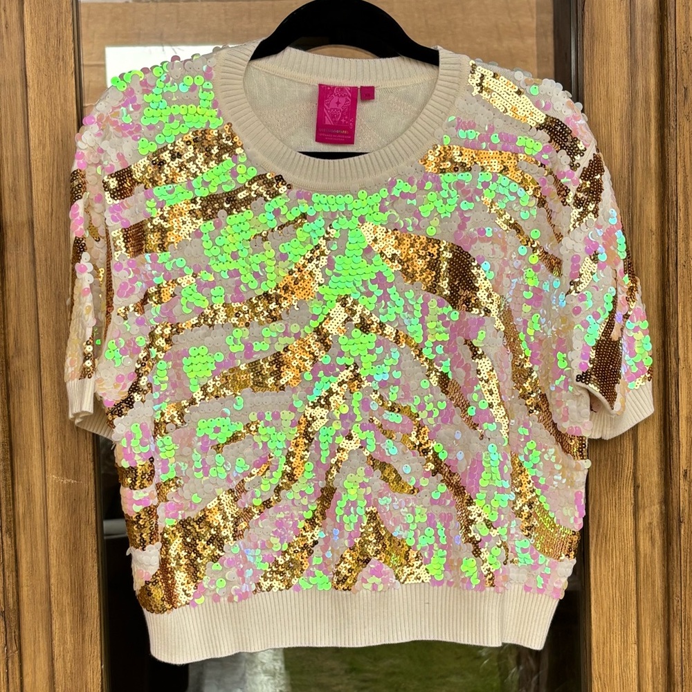 Queen of Sparkles XS short sleeve tiger stripe gold/pink/iridescent sweater